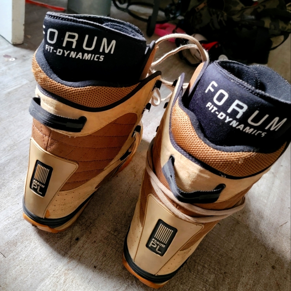 Size 9 Forum new snowboard boots